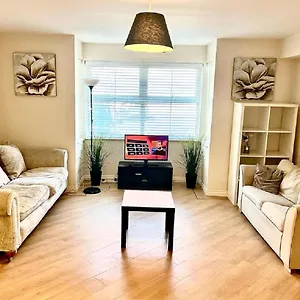  Apartment Chancellor Court United Kingdom